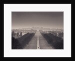 England, Berkshire, Aerial view of two people walking on long path with windsor castle in background by Assaf Frank